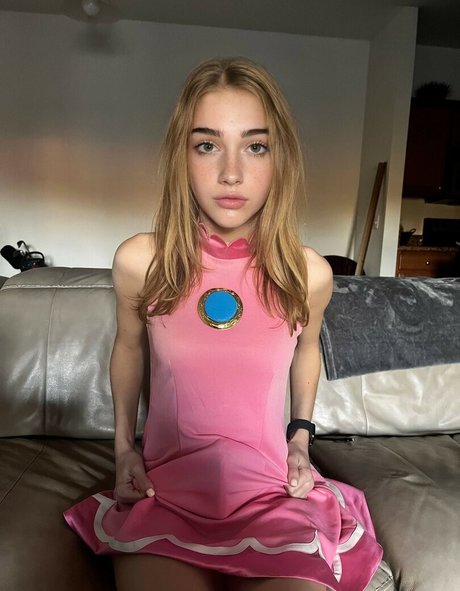 Phoebe Owns U leaked onlyfans xxx