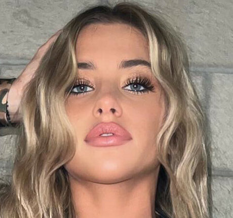 Elle Danjean onlyfans sex leaked