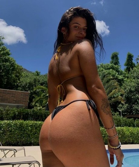 tavarezzzzzz onlyfans explicit content