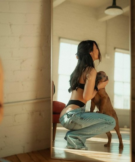 Kaylee Kails onlyfans nude pics