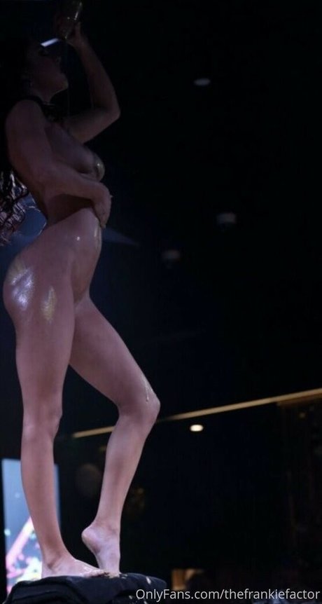 Frankie Fatale onlyfans sex tape