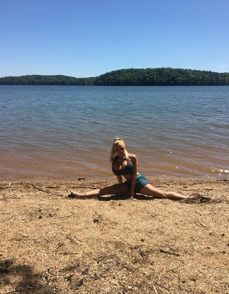 Billi Bardot Profile pic