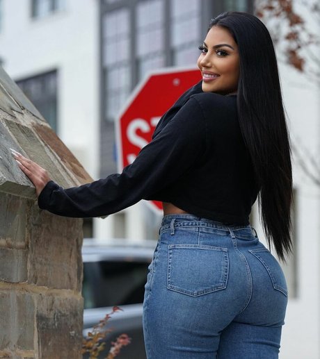 lareinasworld only fans