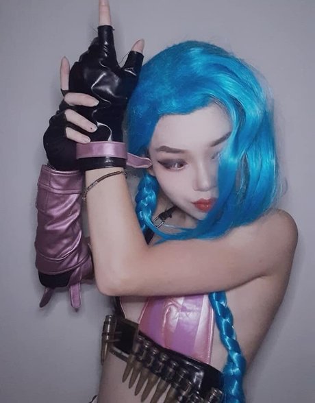 EmotionalBirdy free onlyfans