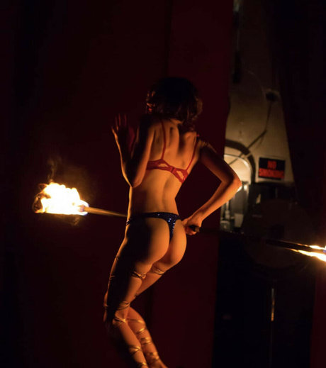 lookonyourlunchbreak onlyfans naked leak