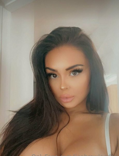 Lisabrowlandsx onlyfans nude leak