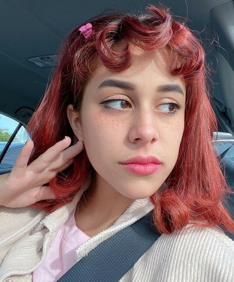 Littlebunnygirl onlyfans.