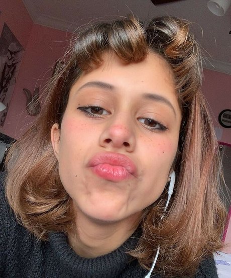 Littlebunnygirl onlyfans naked leaks