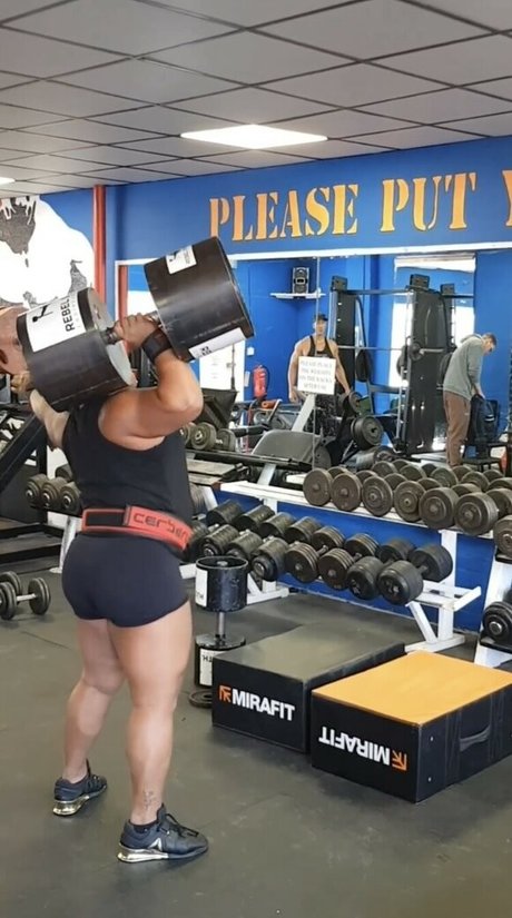 StrongWomen_ onlyfans leaj