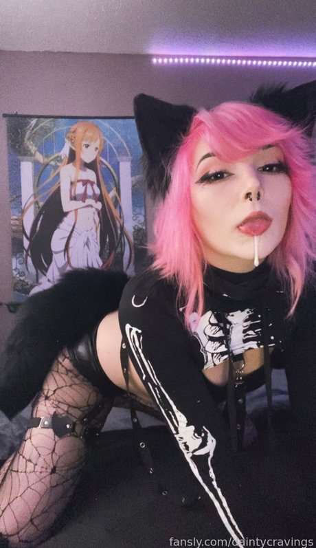 Dainty Cravings only fans pics