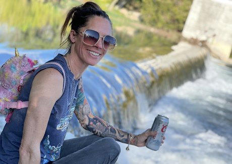 BarbieTheWelder leaked onlyfans.