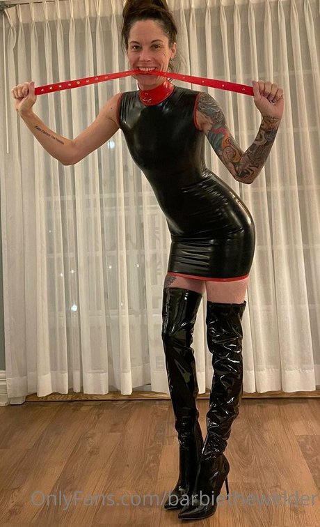 BarbieTheWelder onlyfans