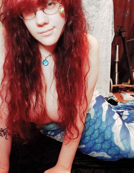 Mermaid Lunette onlyfans lean