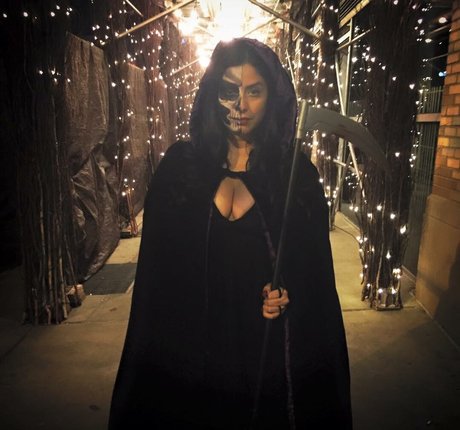 Laura Stylez onlyfans nude leaks