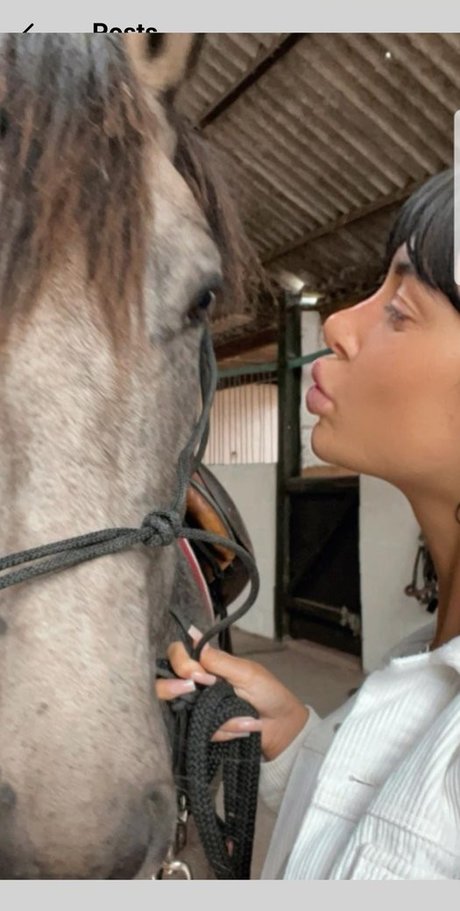 Khloexoxo naked onlyfans pics