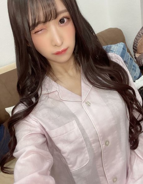 Naomi Majima onlyfans tits