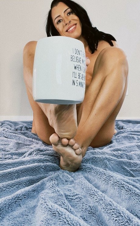 Tay Bae onlyfans posts