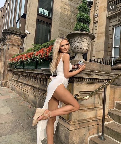 Sophie Campbell only fans naked