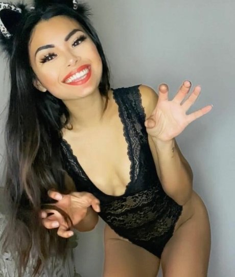 Rinka Moon nudes only fans