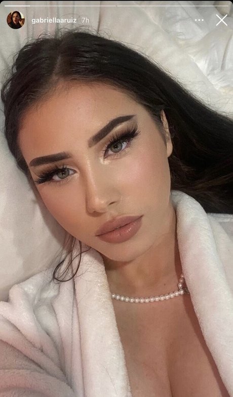 gabriellaaruiz onlyfans nudes