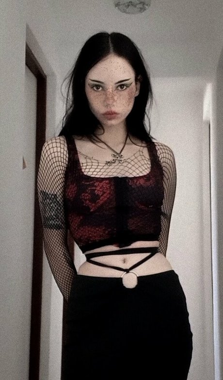 tightgoth onlyfans leaked