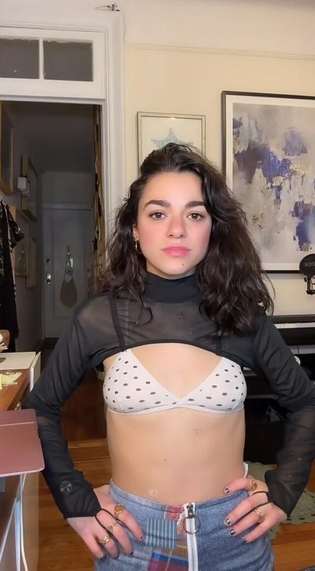 Ally Anna Maria onlyfans leak new