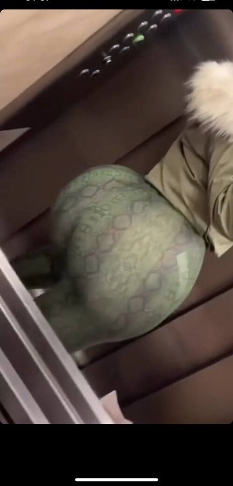 Kamila Cannes onlyfans leams