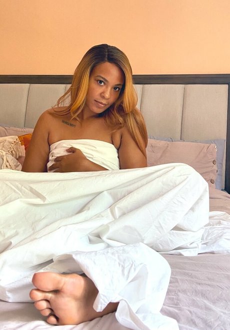 Wildheart ASMR onlyfans leams