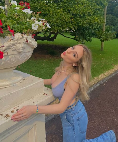 Ruby Pearl Esler onlyfans sex leaked