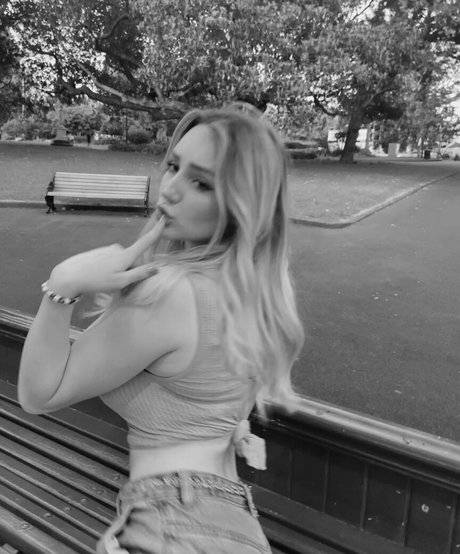 Ruby Pearl Esler onlyfans fotos