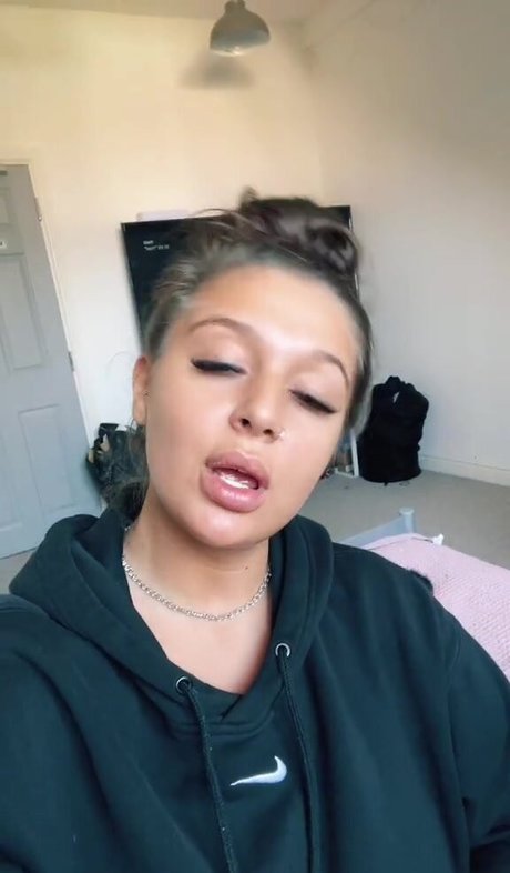 naughtybabeoxo leaked only fans