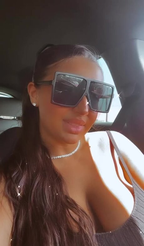 naughtybabeoxo onlyfans nudes leaks