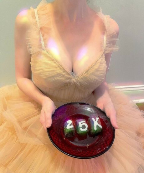 White Cat Whispers ASMR onlyfans leaked pics