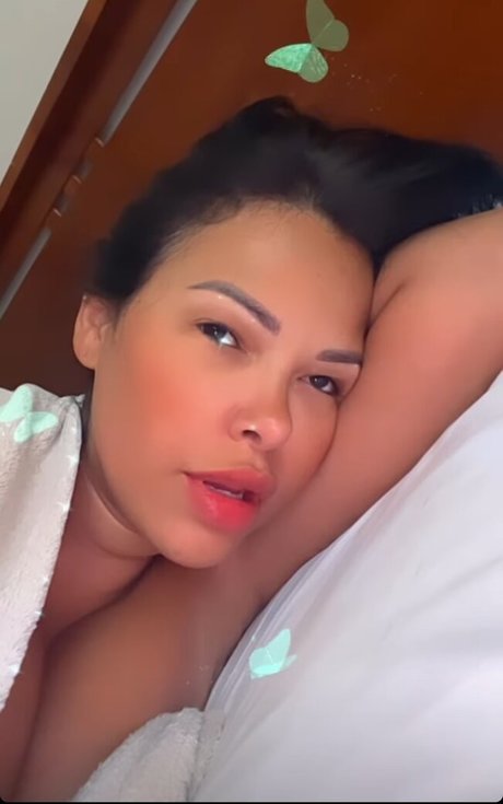 Ariadna Arantes onlyfans leaked naked