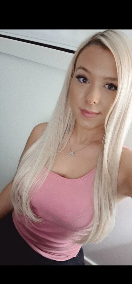 KimJade999 hot onlyfans