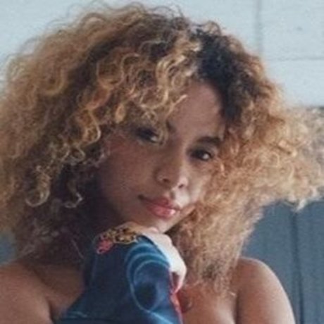 Crystal Westbrooks onlyfans leak porn