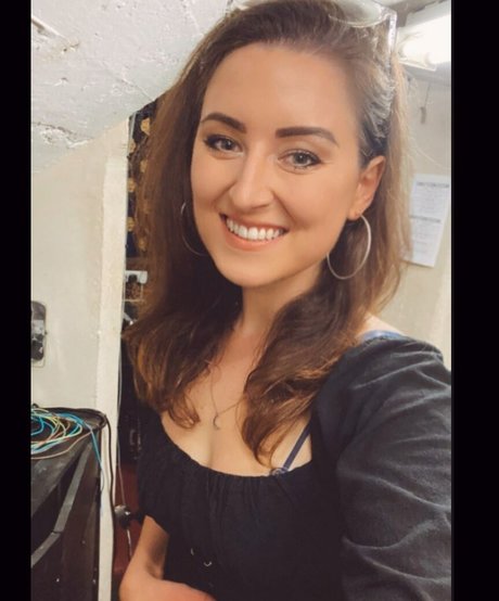 Rebecca Gilliland onlyfans sex tape