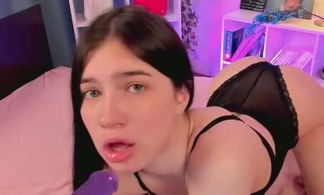 MaryyBrooks onlyfans free content