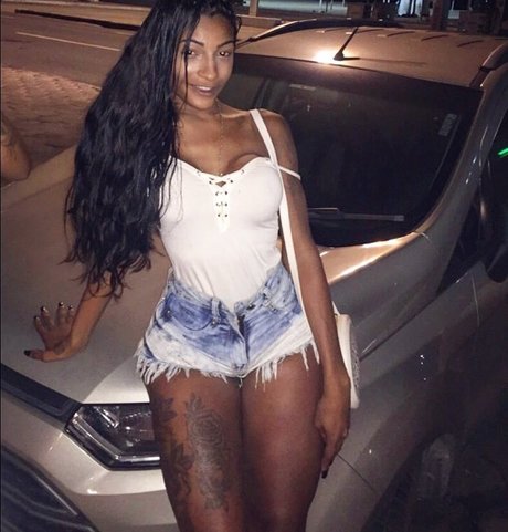 Talitinha Melk naked onlyfans pics