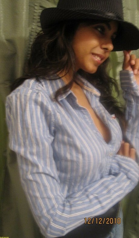 lary albuquerque17 onlyfans lean