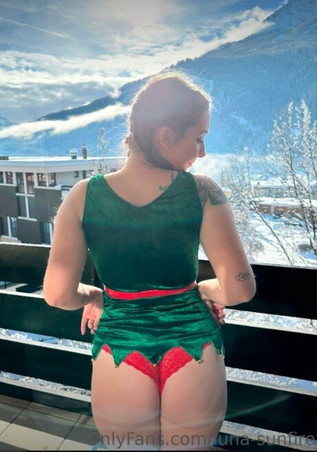 Luna Sunfire naked onlyfans leak