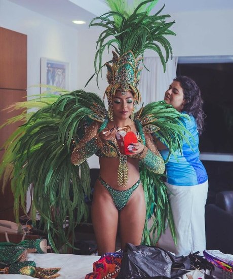 Any Gabrielly onlyfans de