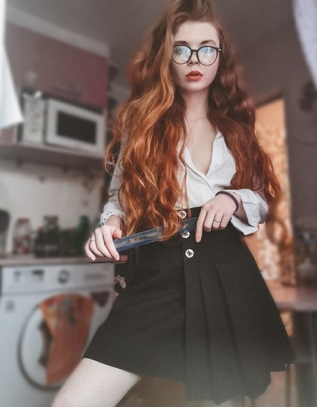 Mira Ilina onlyfans xxx