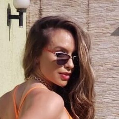 Bruna Movio onlyfans.