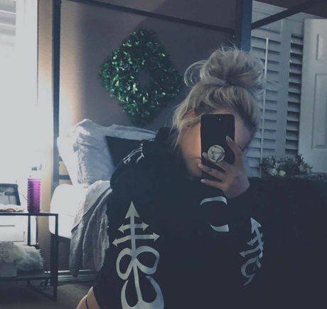 SJ Valenz naked onlyfans leaked