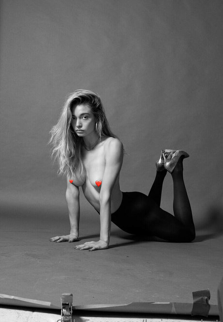 Larissa Schot onlyfans de