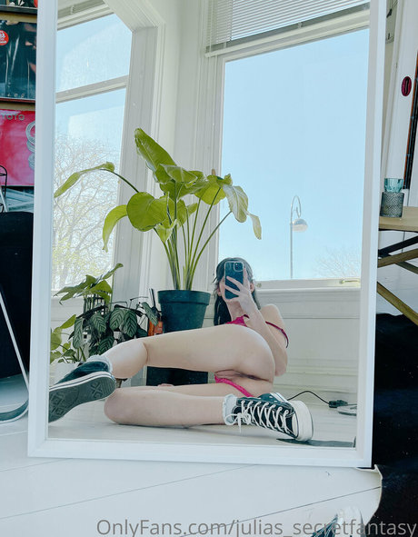 julias secretfantasy onlyfans keak