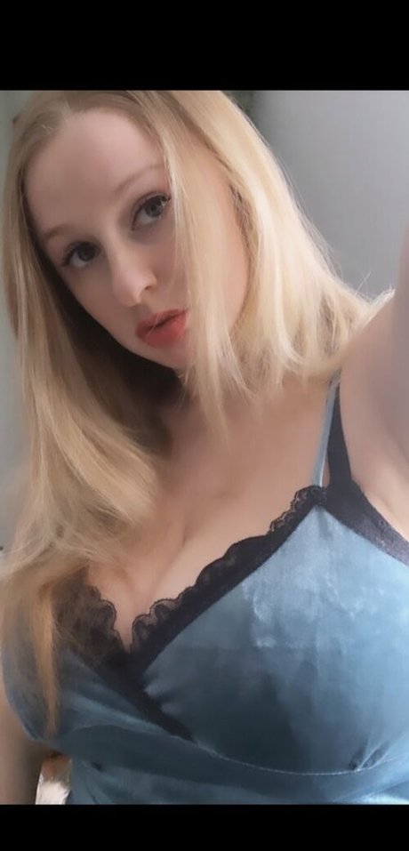 Yillian only fans pic