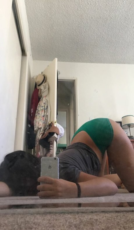 Sofia Addotta feet onlyfans