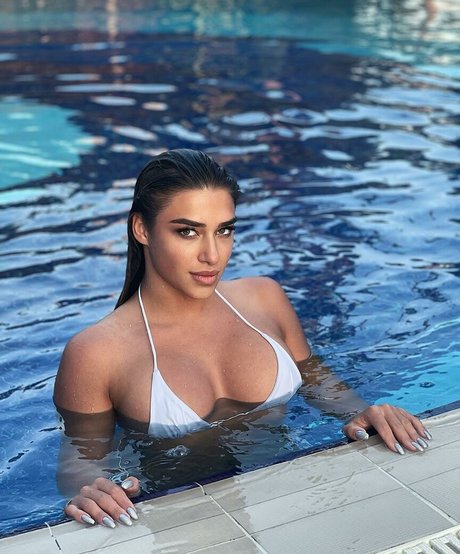 Daria Shuer porn only fans